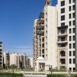 what is a good salary in dubai